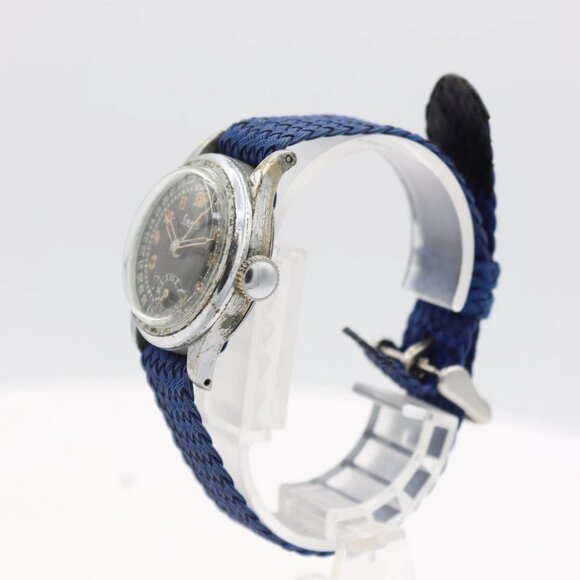 Vintage Liban 392 Date Pointer Men's Mechanical Wristwatch Chrome w Black Dial - Picture 2 of 4